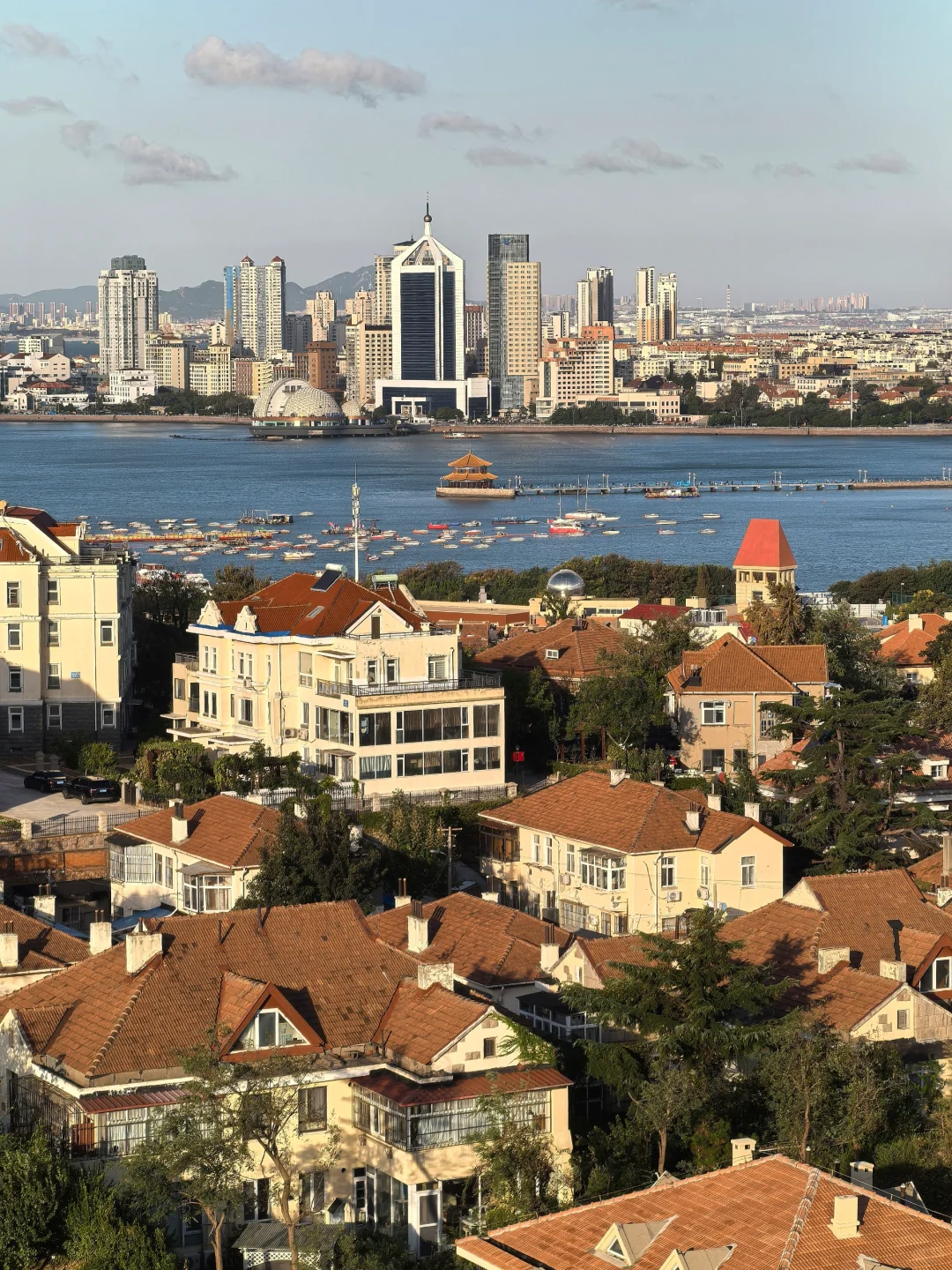 10.1青岛街头实况 降温啦～但是太美了