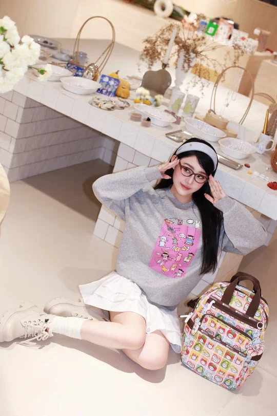 灰色就是简简单单的好看🐰✨☁️