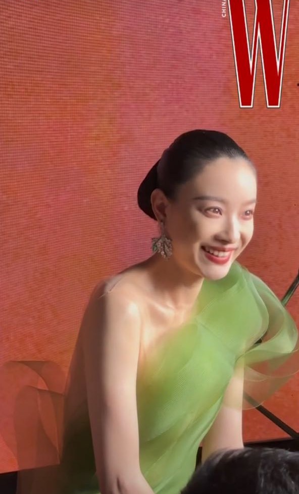 又戴回老东家了，卡地亚呢[允悲] ​​​