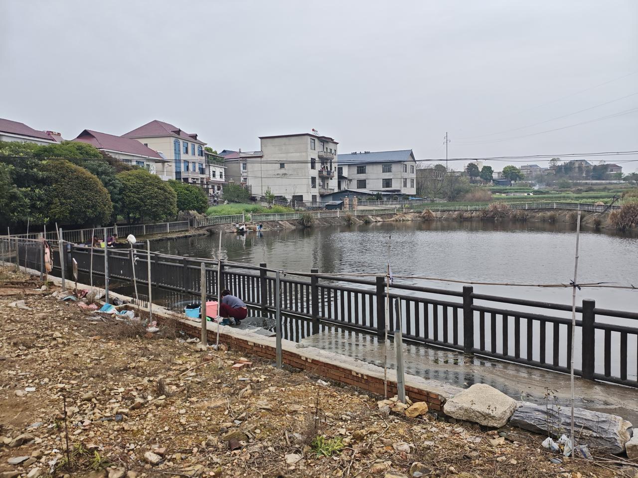 继一次性餐具后，农村又流行起新物件了


不知道你们有没有注意，农村不知道从什么