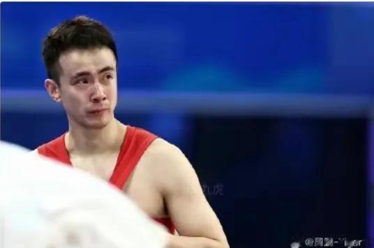 继伟不哭，我们依然爱你！

虽然在上一场比赛中，中国男篮被对手逆转并绝杀，以至于