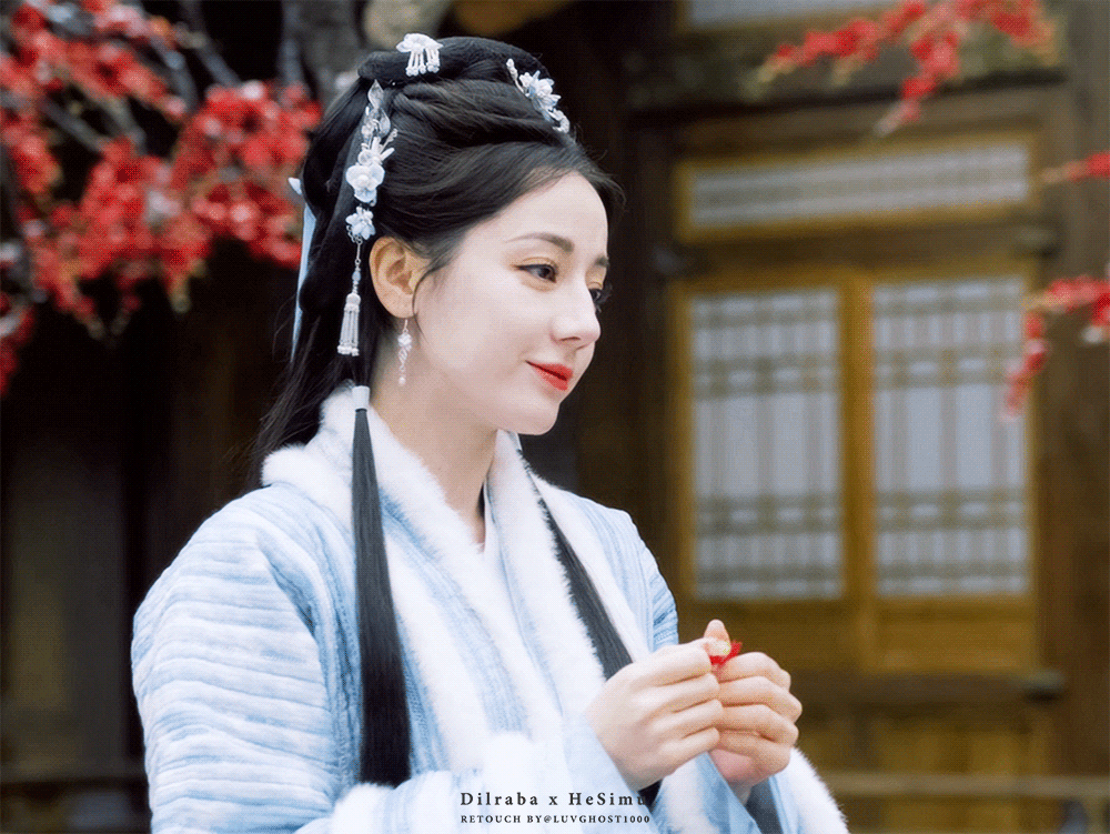 ⸝⸝                           红梅覆雪❄️迪丽热巴×