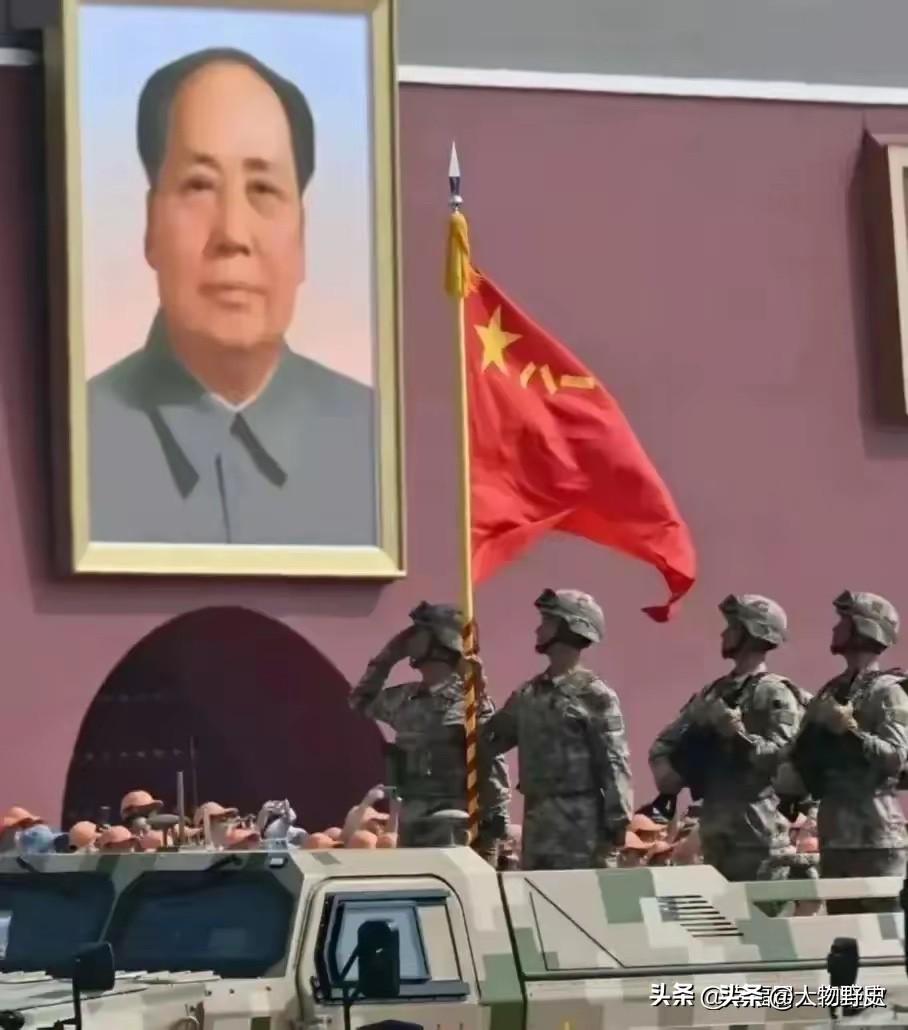 人民建议：不要唱到伟人就停了！今后但凡任何节目如果播放《歌唱祖国》这首歌曲，必须