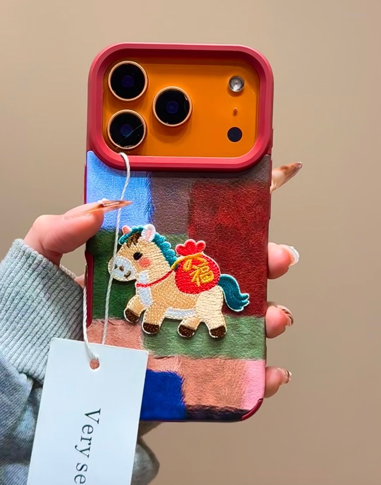 现在买东西基本在拼多多，对比淘宝京东，拼多多就是价格便宜，没办法 