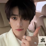 邓佳鑫高会更新 看到邓佳鑫高会更新，我满心欢喜，这个宝宝真的太帅太萌了，就像一颗