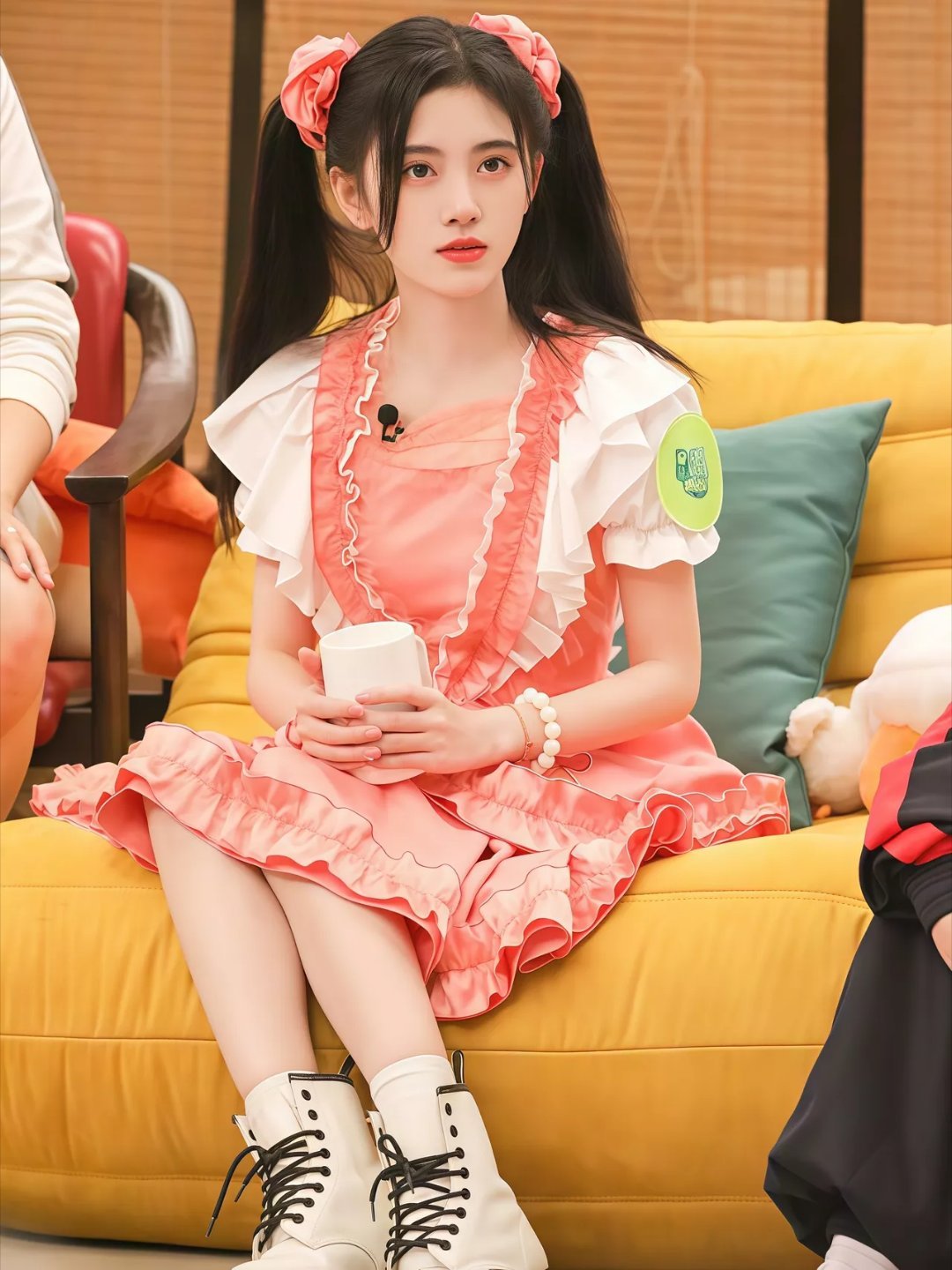 🍊 jjy鞠婧祎月鳞绮纪🍊 jjy鞠婧祎露芜衣 ‧˖⁺ 𓋼 奇異な森のキノ