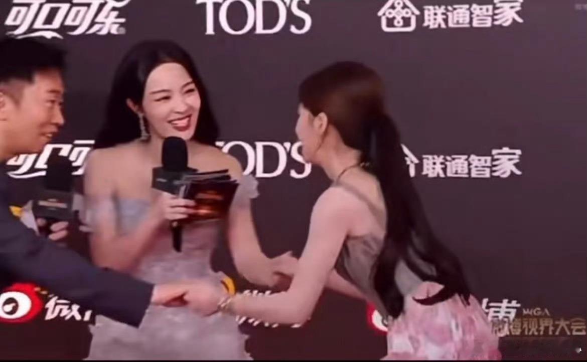 李莎旻子提醒赵露思保护嗓子  李莎旻子曾让赵露思好好保护嗓子 李莎旻子曾让赵露思