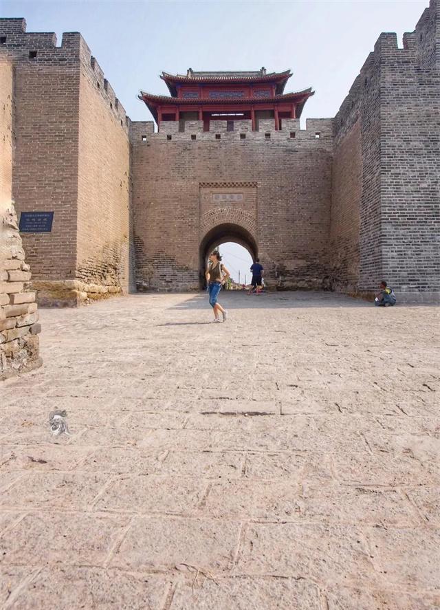 说起古代的驿站，好多人认为这就是朝廷专门设立的一个机构，然后专门为出差的官员提供