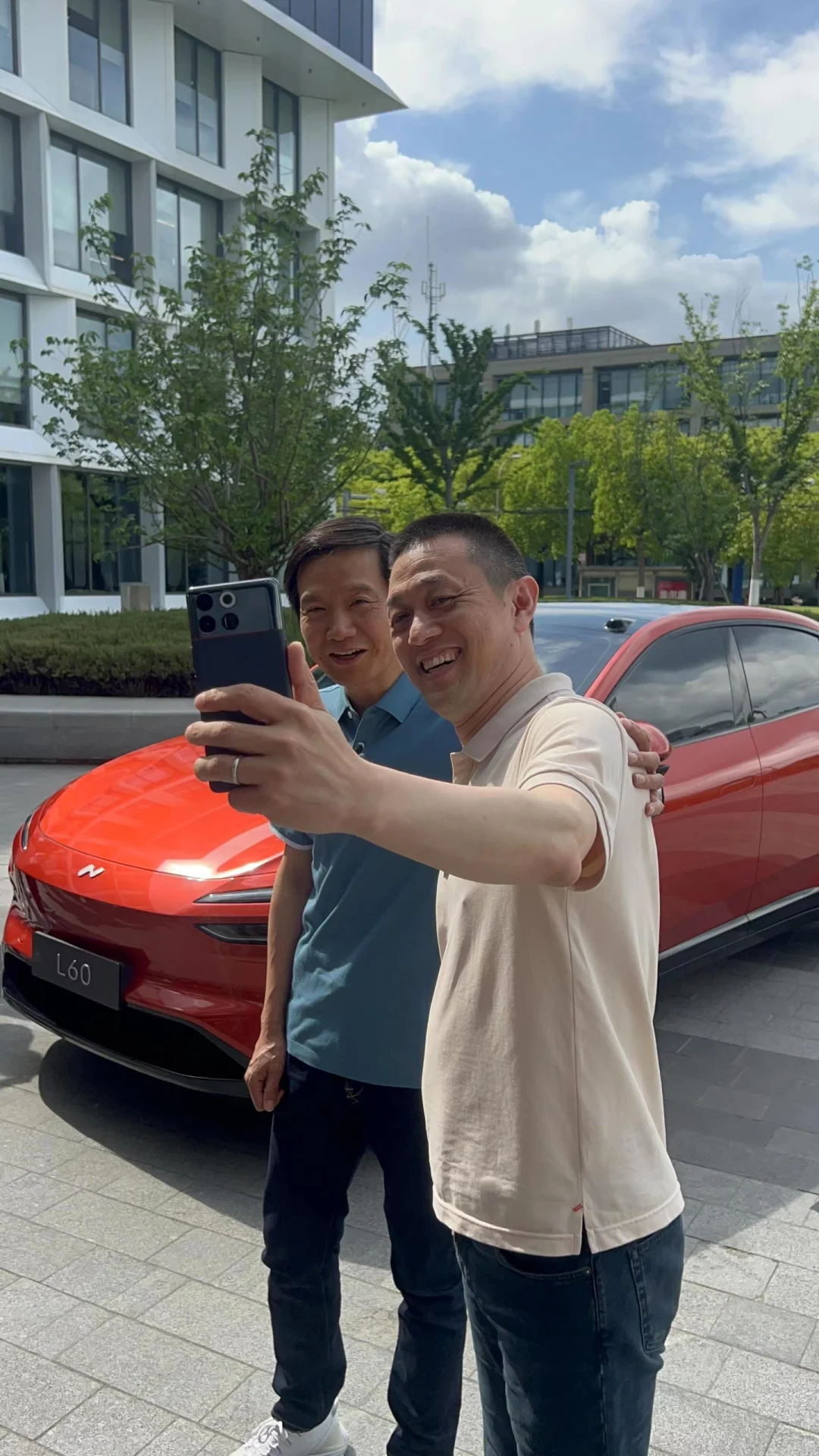 雷总的流量还是大的
