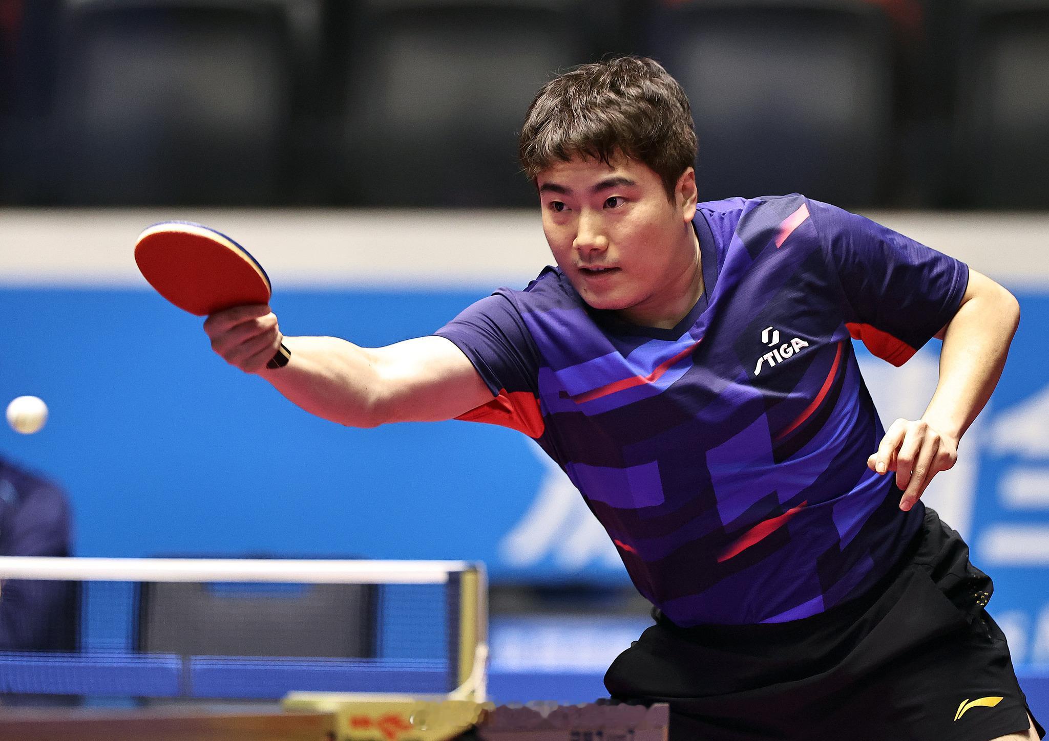 第十五届全运会乒乓球男团小组赛河北队vs辽宁队第一场：周雨/梁靖崑vs袁励岑/徐