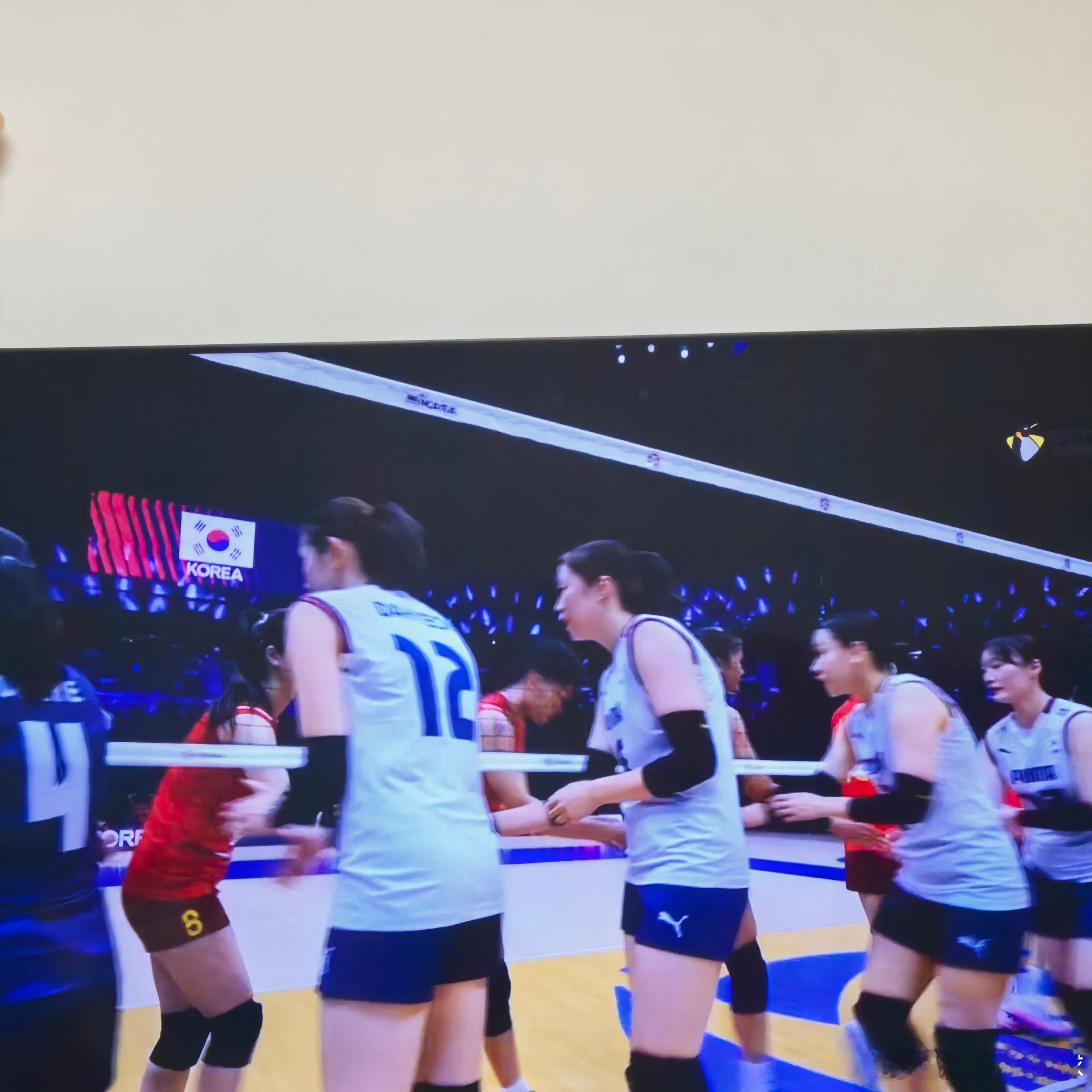 2026女排亚锦赛 越南实在是太能送了… 