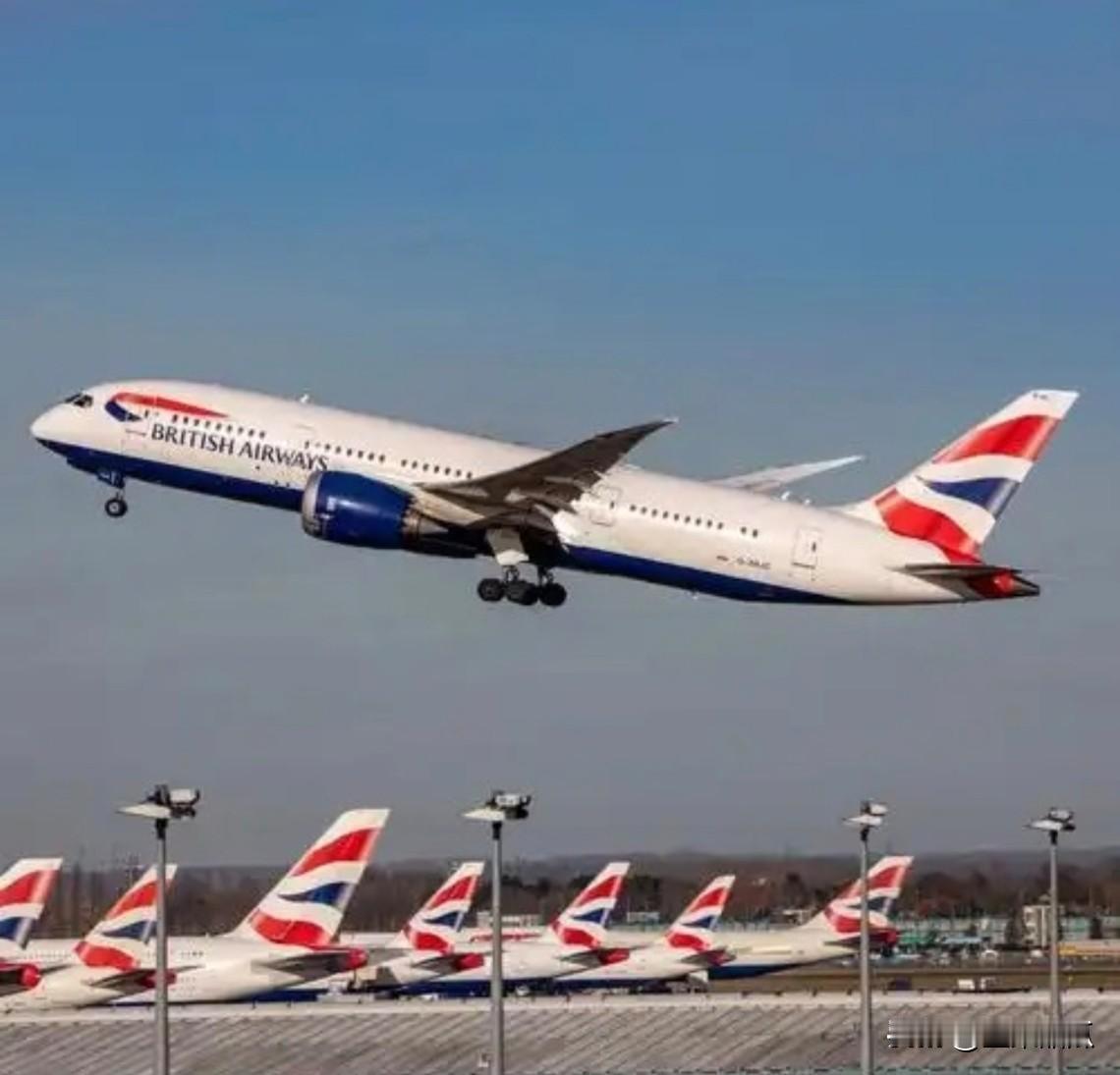 风向标报警了，英国航空暂停飞往以色列的航班，直至8月1日。

之前一直有人说英国