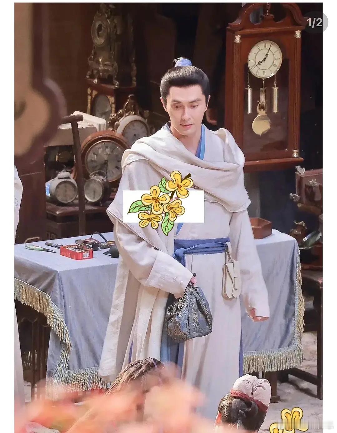 哑舍的原著粉说确实一点不贴书，我的小医生和老板，救大命这怎么会是哑舍。这怎么能是