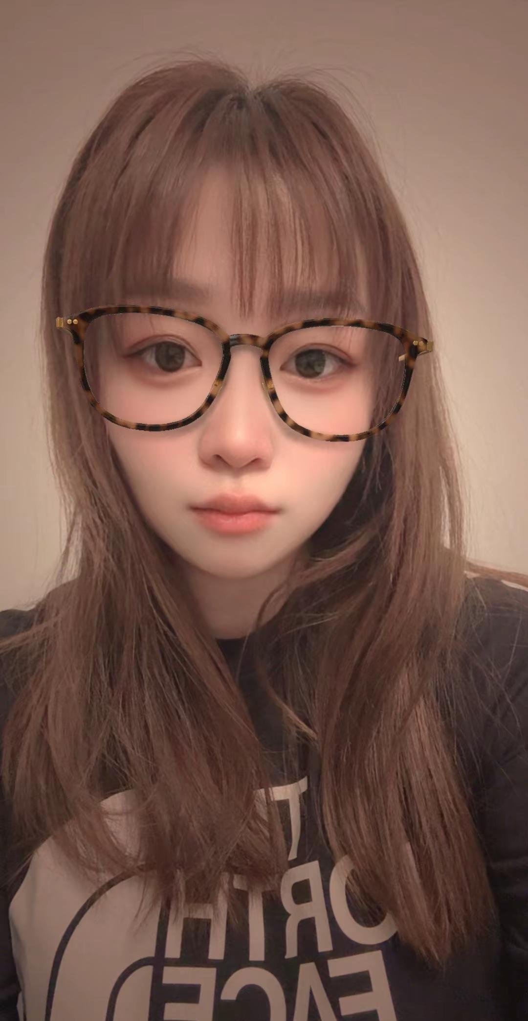 回头看，每个撑住的瞬间都是胜仗，人生如棋，落子无悔，我接受每个阶段的自己.