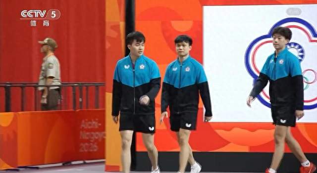 神级调整！0-2绝境离场换衣，林诗栋4-3极限逆转林昀儒