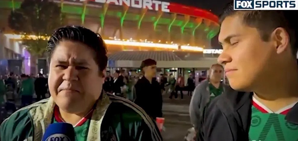 在接受福克斯体育采访时，墨西哥当地球迷对于未能看到C罗表达了不满。墨西哥主场与葡