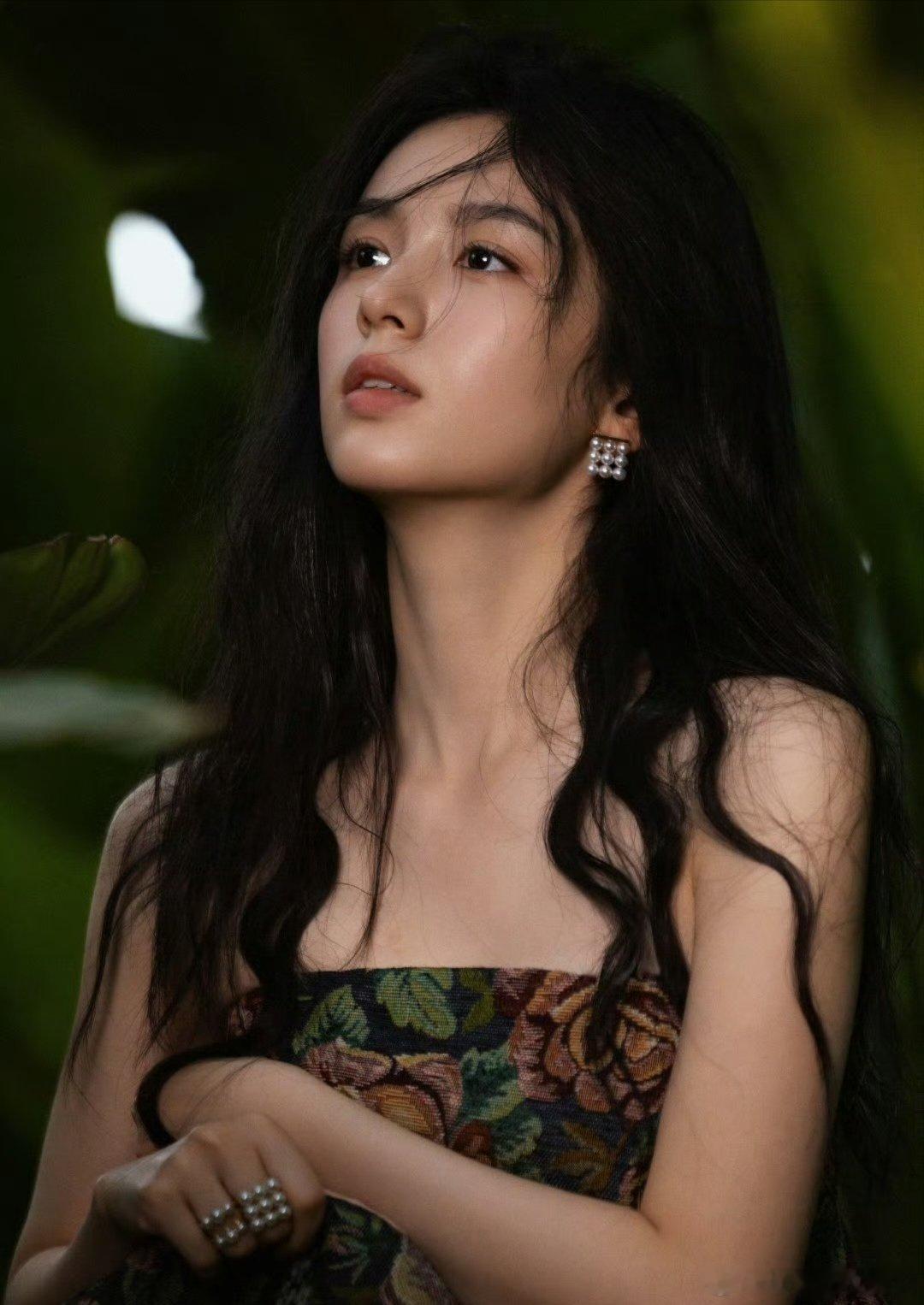 周也胡先煦谁是一番？ 