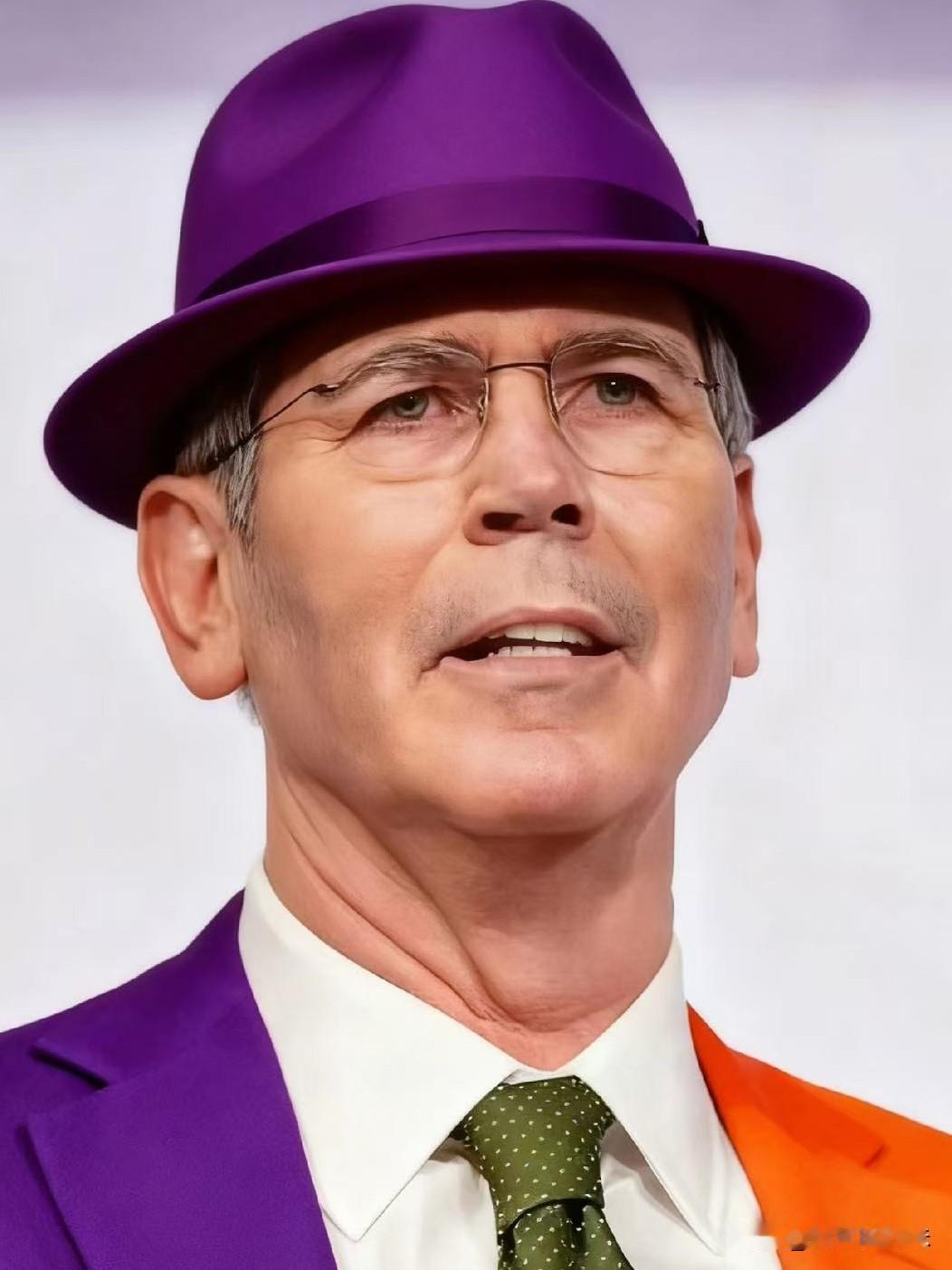 美国财长贝森特消息
2025年11月17日，美国财长贝森特对外宣布，预计美国与中