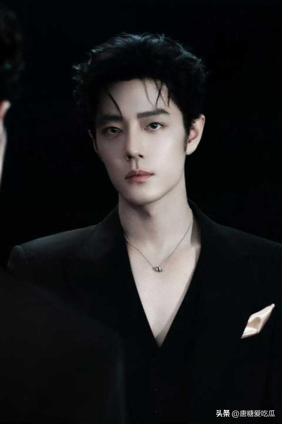 肖战又要进组了
说他是演员里的“鸡排哥”一点也不为过，拍完你的拍你的。
《小城良