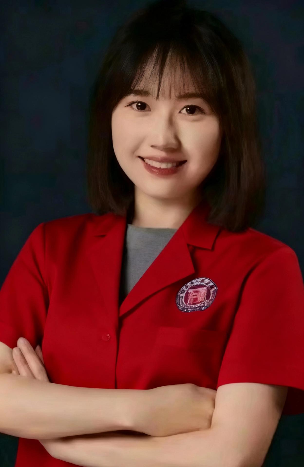 曾医生总算保住工作啦！这结局哪儿是侥幸啊，全是实打实的底气！
 
她爸都白发苍苍