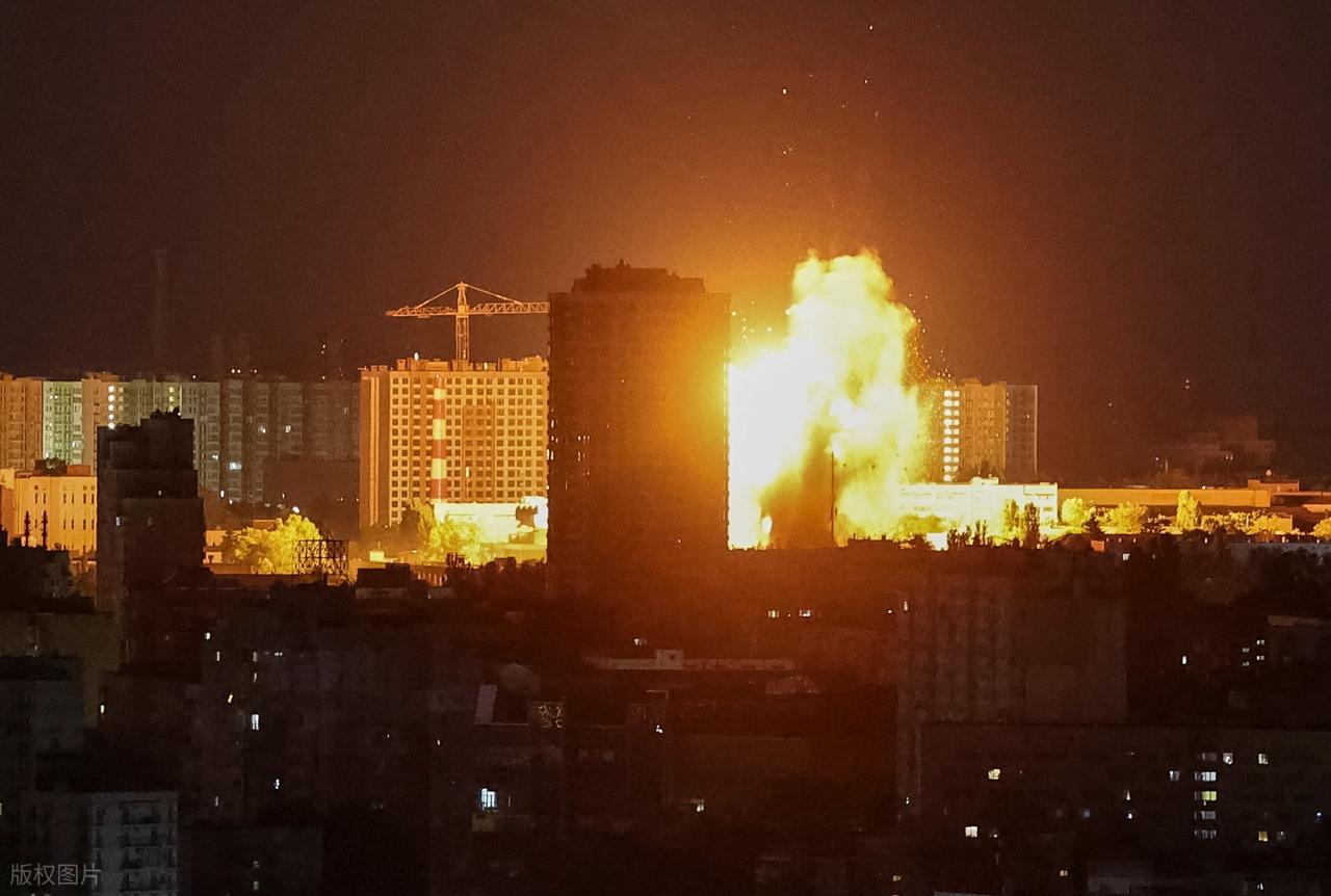 6 月 2 日，在俄军新一轮大范围空袭乌克兰多地过后，泽连斯基再度公开发声，此前