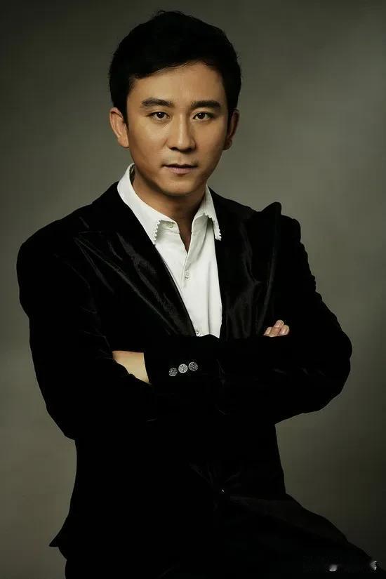 著名影视演员，话剧演员，赵毅说：当年我去《大宅门》剧组试镜，试的是白敬业那个角色