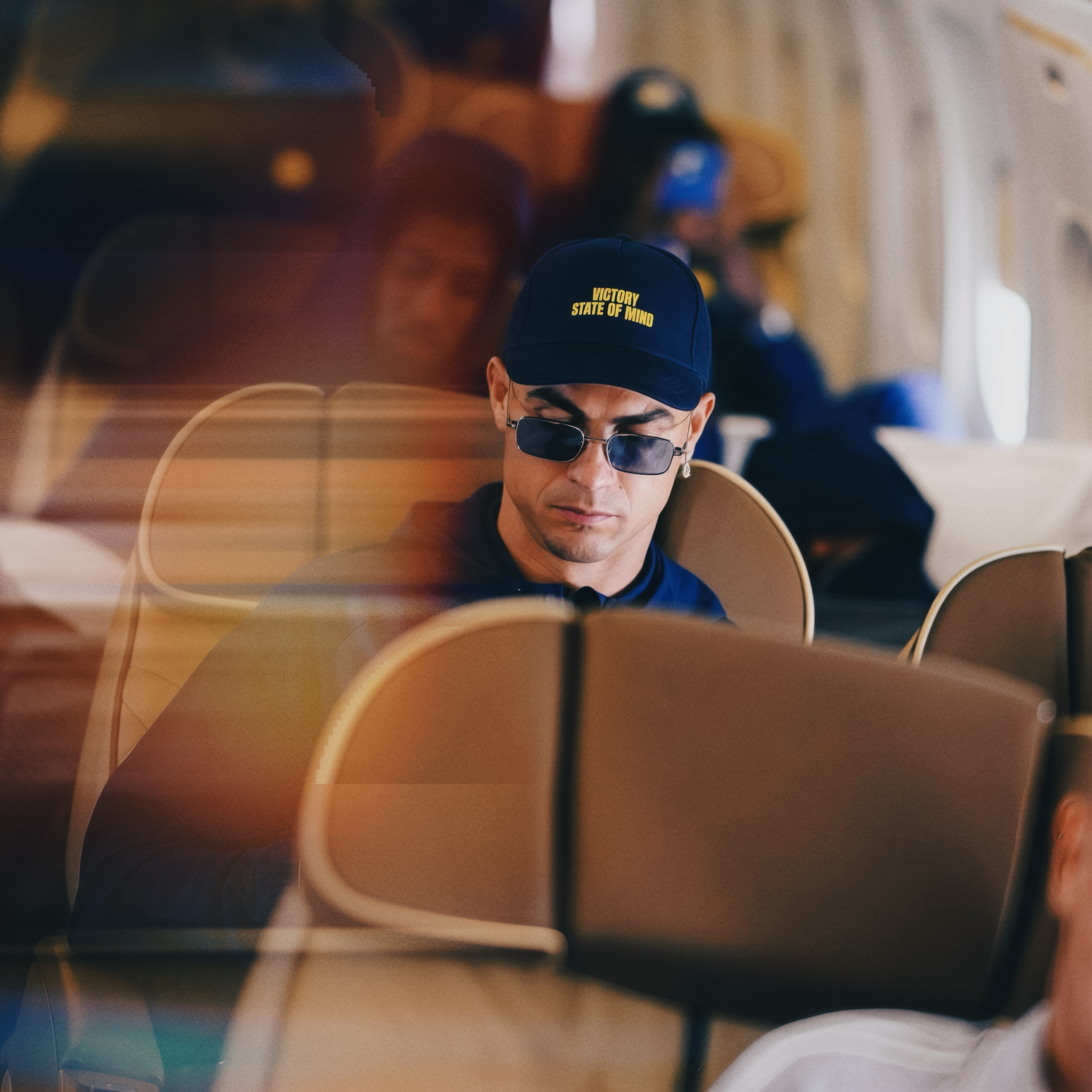 迪拜祈祷vs利雅得胜利 🛑 C罗已经随队抵达迪拜酒店备战亚冠二级¼决赛，他将出