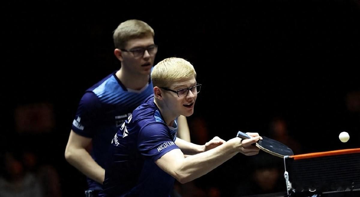 福冈总决赛爆冷！勒布伦兄弟上演击掌式夺冠，日乒痛失良机。
2024福冈世乒赛总决