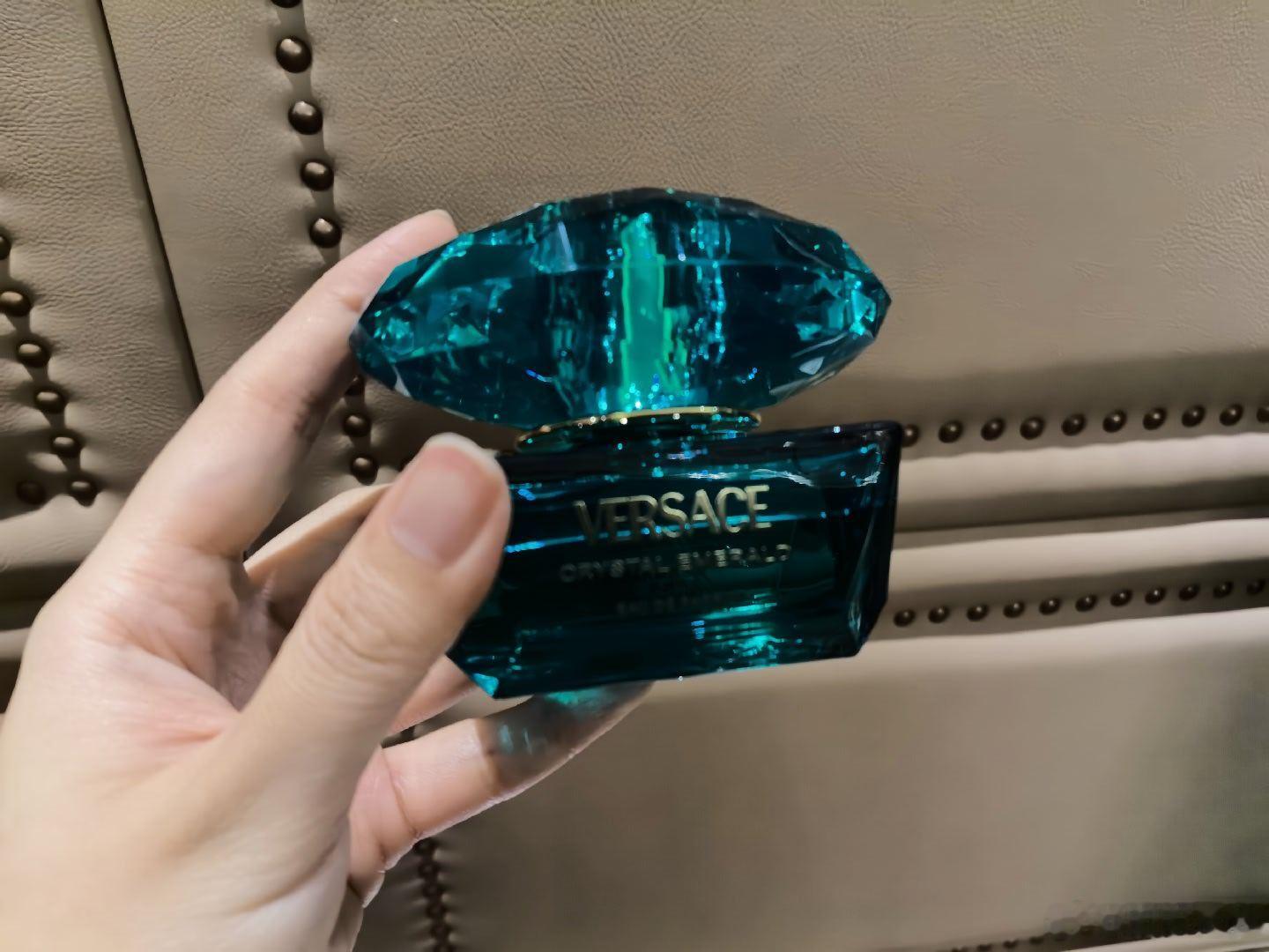 早上下单，现在已经送到了。好闻的。 