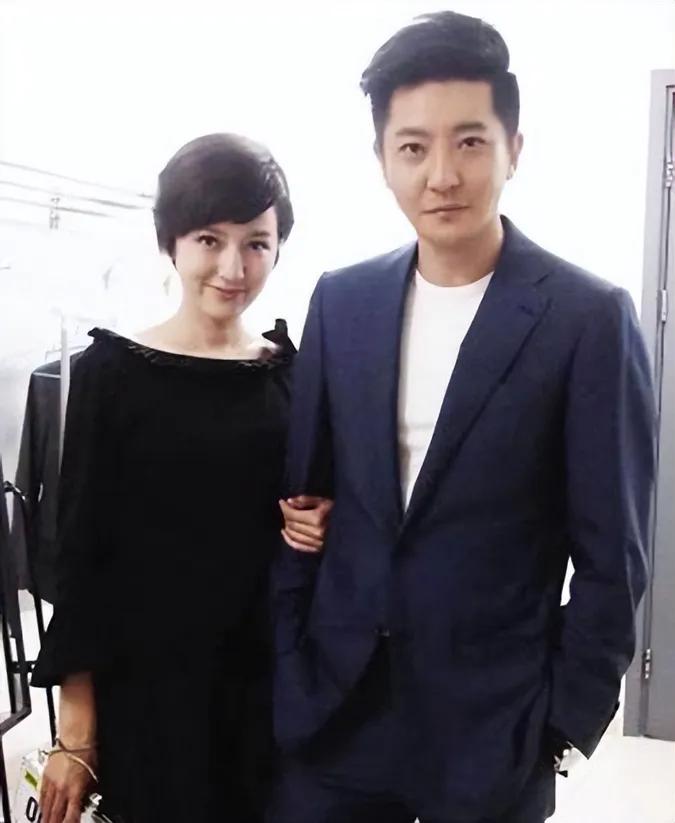 当年，面试官对郭京飞说：“你已经面试两次了，别拘着，想做什么大胆点。”听闻此言，