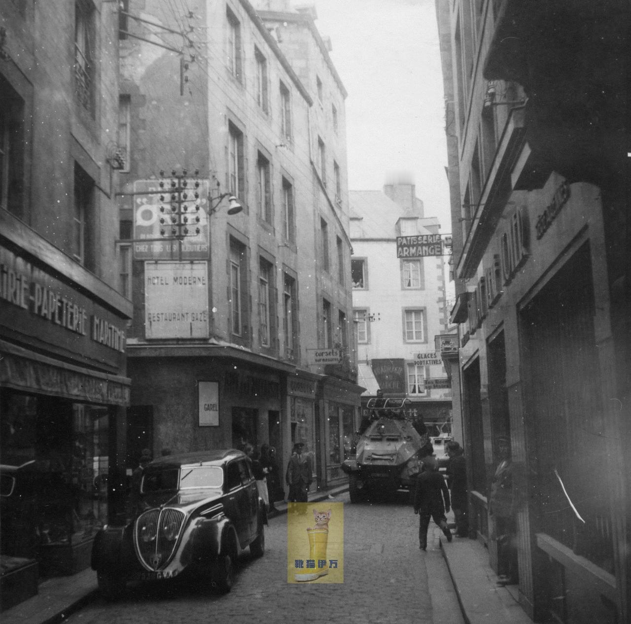 [呲牙] “没有人能在法国投降前占领巴黎”——1940 年，巴黎。德国国防军第 