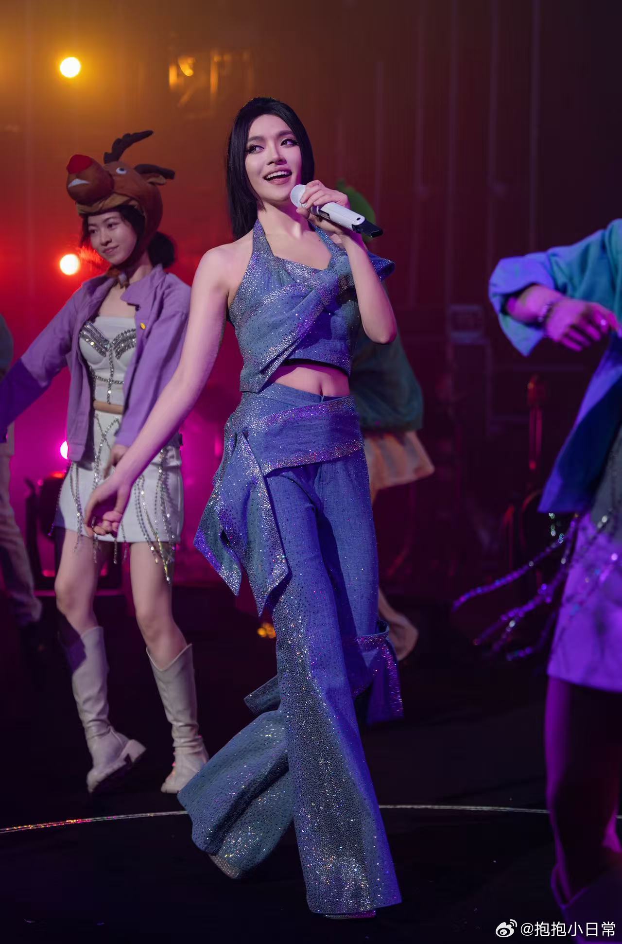 原来这些神曲都是庄心妍唱的 从《走着走着就散了》到《再见只是陌生人》，庄心妍的歌