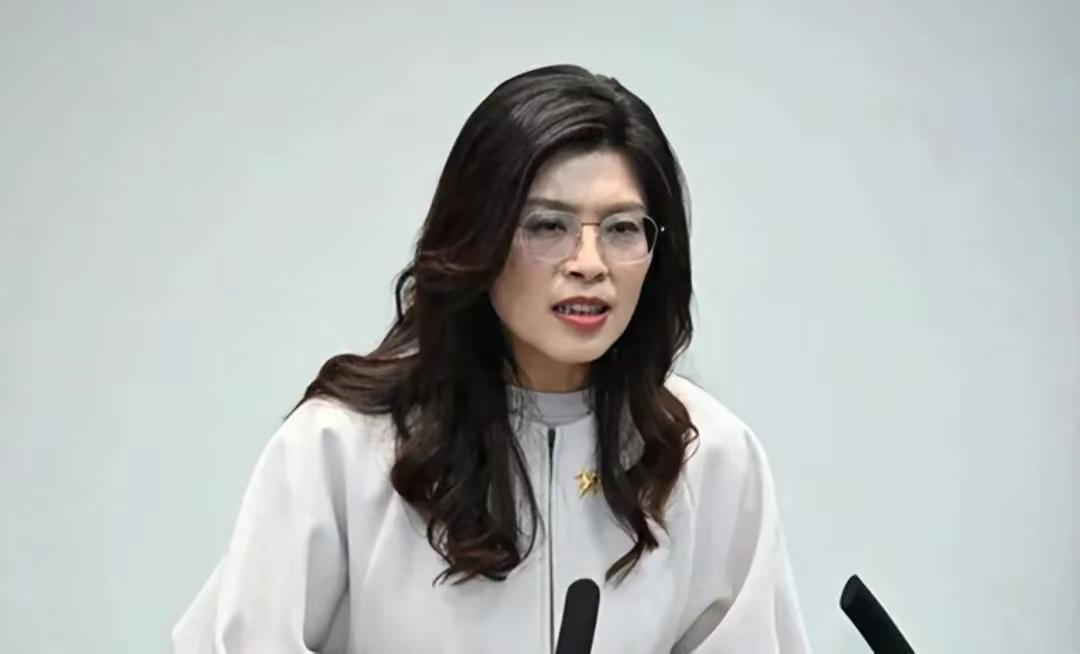 选战玩歪活！一边司法羁押一边网攻家人，蓝营双线遭围剿！
        台湾九合