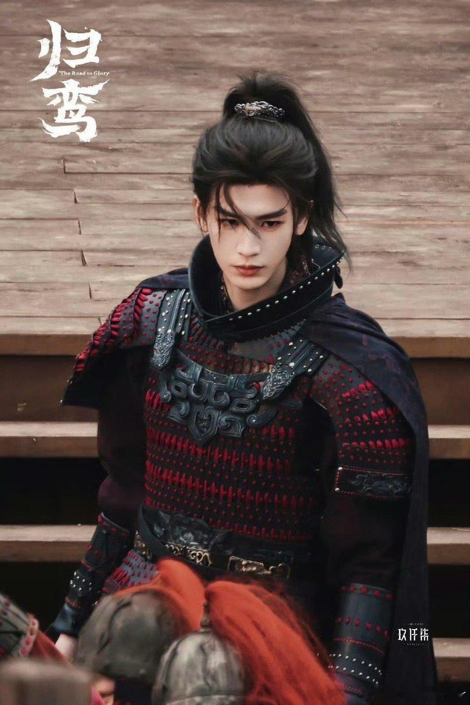 张凌赫手里的刀一米六帅成啥了凌赫