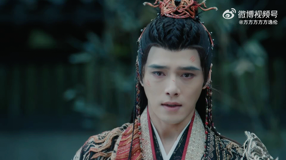 柳眼回忆往事这段像四郎想纯元方逸伦演回忆方周这段，眼技堪称一绝！就像四大爷想起纯