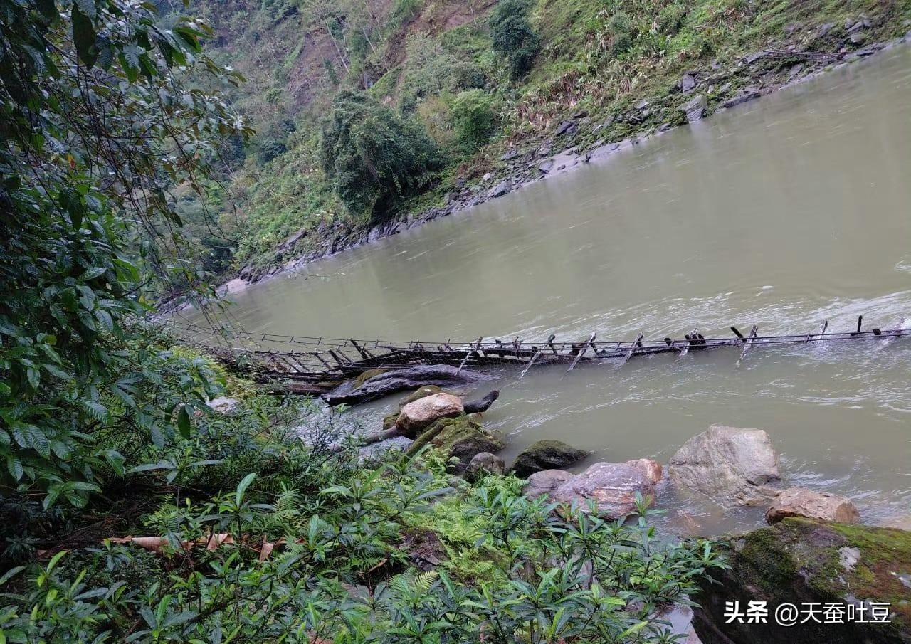 【藏南民情】
        据当地媒体报道，4月3日，在藏南上苏班西里地区的埃