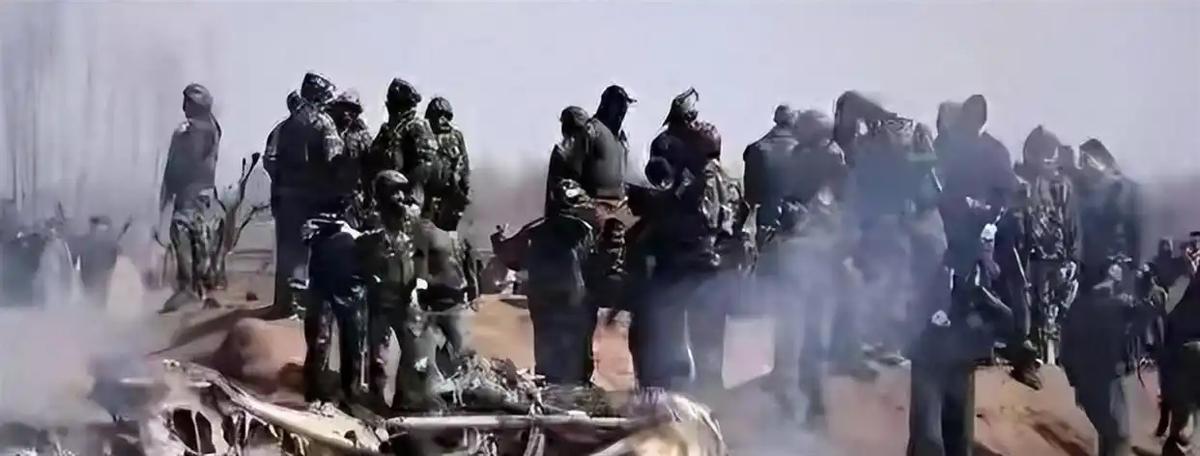 巴基斯坦优势太大，阿富汗挺不住了，派人来和中国保证不会影响中国，只求中方施压巴基