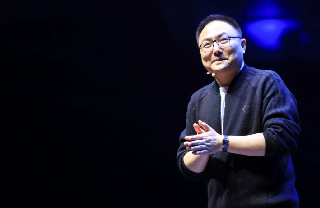 今年千万别再搞什么跨年演讲了，一句话：假大空。这本来就是某些人，某些公司的营销行