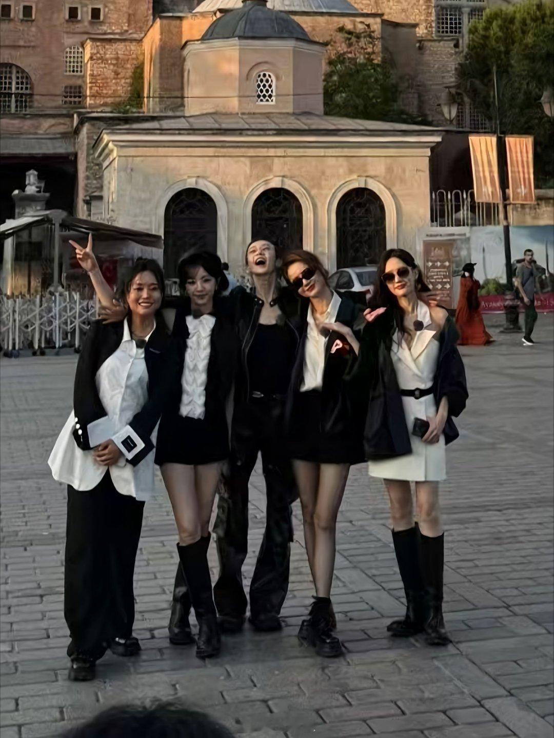 女子推理社[超话]张艺凡：都是我的张艺凡｜女子推理社 ​​​