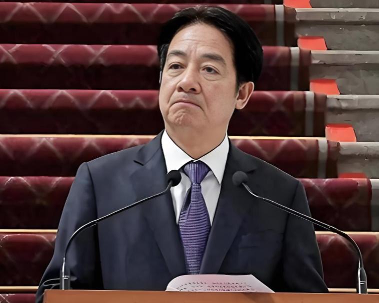 赖清德“窜访”失败，连门都没能出去，3国对台专机关闭空域，民进党爆发“内讧”！