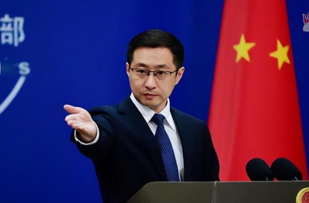 外交场合里的每一个词，从来都不是随口说说的，尤其是当中国把对日称呼悄然换成“日本