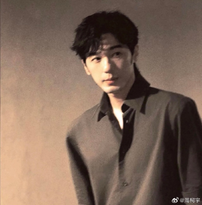 周柯宇晒照为白宇庆生 周柯宇晒照为白宇庆生：生日快乐！！！！