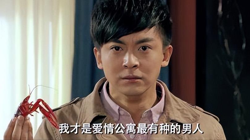 《乘风破浪的姐姐》中表现亮眼的琼女郎李晟和《爱情公寓》里“张伟”的甜蜜情感让很多