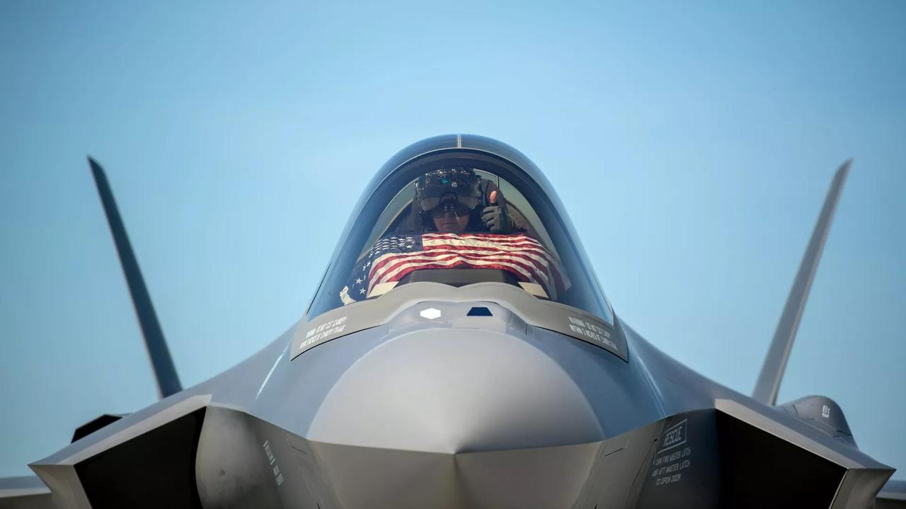 如果这个消息属实的话，那么美国的F-35战机迟早要被伊朗清空。
根据伊朗伊斯兰革
