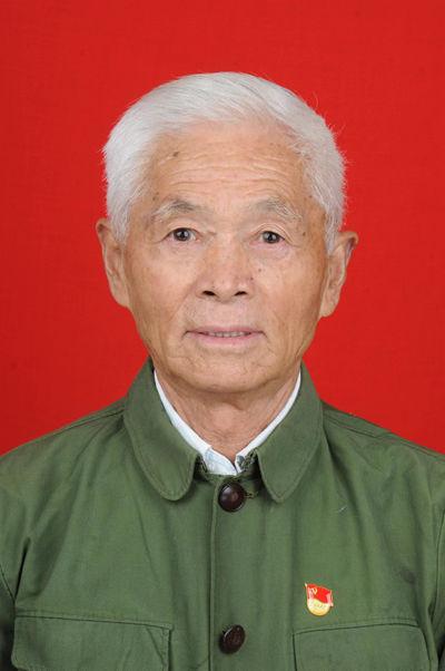耄耋老兵守初心！64年党龄姚华亮，自费办馆传红色薪火
 
姚华亮，男，1939年