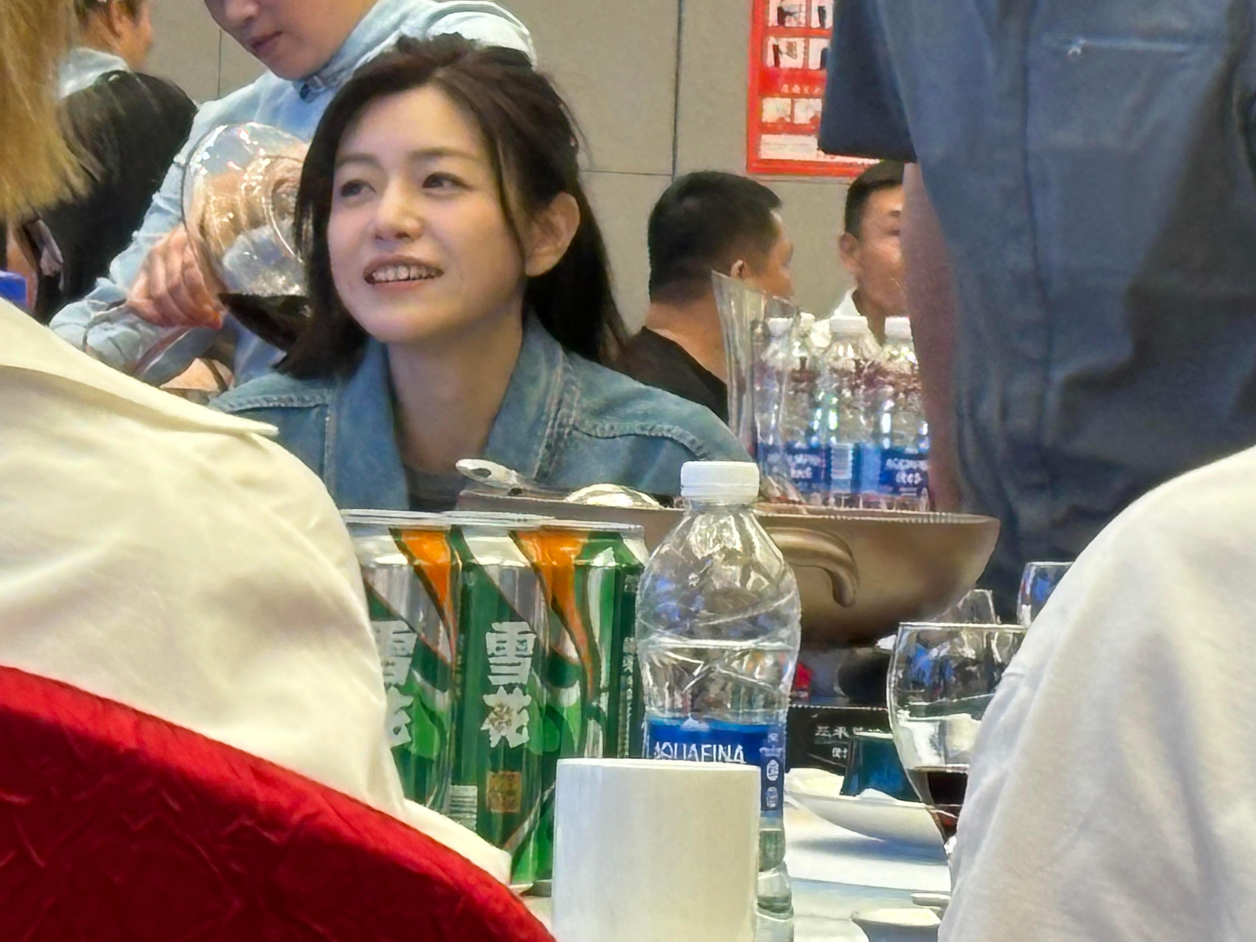 去年《狙击蝴蝶》线下拍到的陈妍希真的像28岁的岑矜姐姐🥹🥹去年线下拍到的陈妍