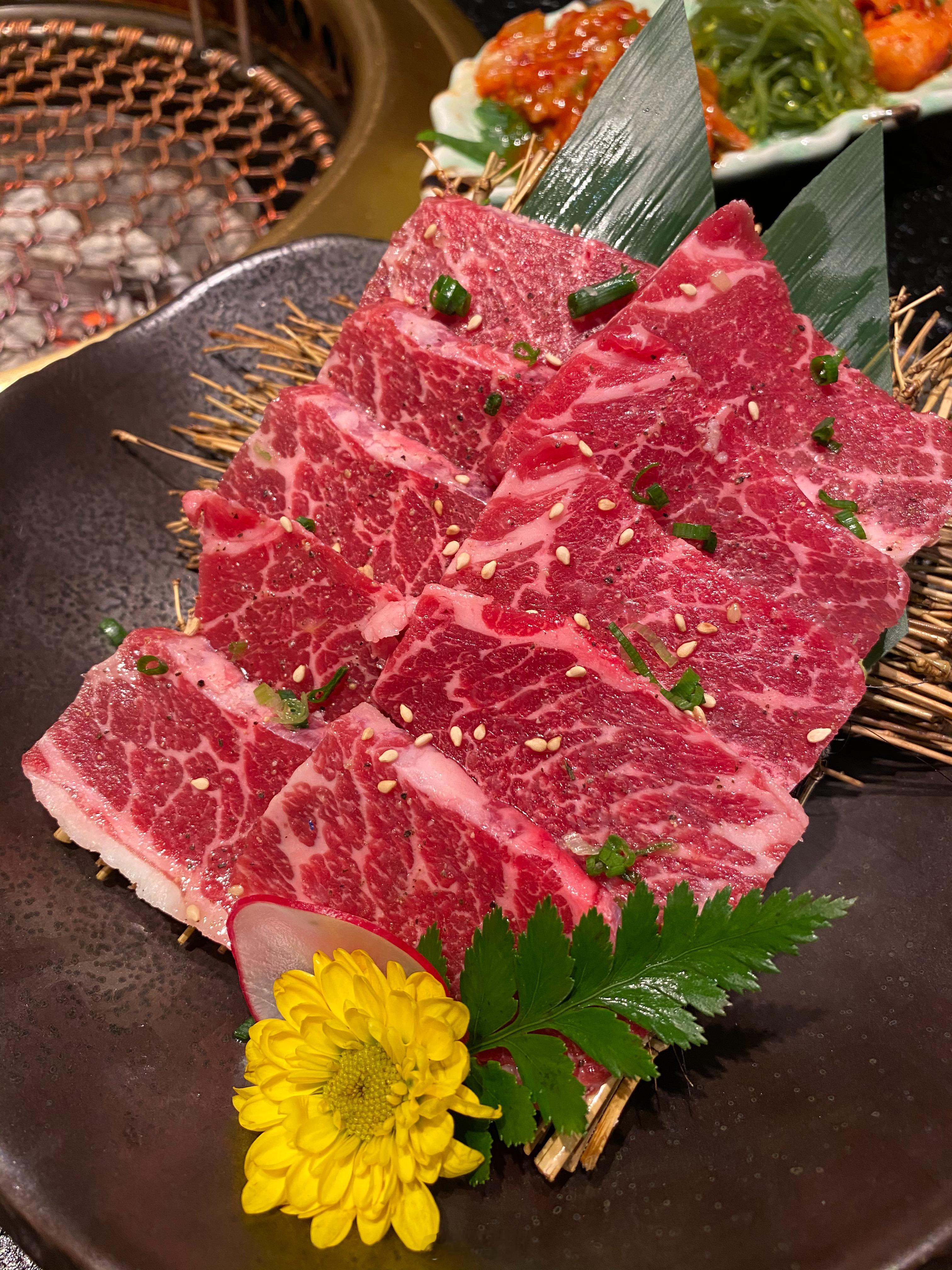 在牛家酒场华创国际广场店吃的。吃烤肉我喜欢搭配炒饭一起吃。#牛家酒场##跟着李湘
