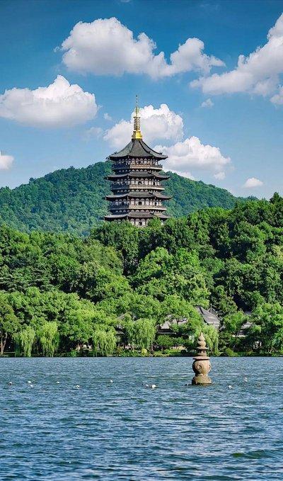 五一出游，不想跟风挤网红景点，不想拍千篇一律的打卡照，只想安安静静找个地方放松身