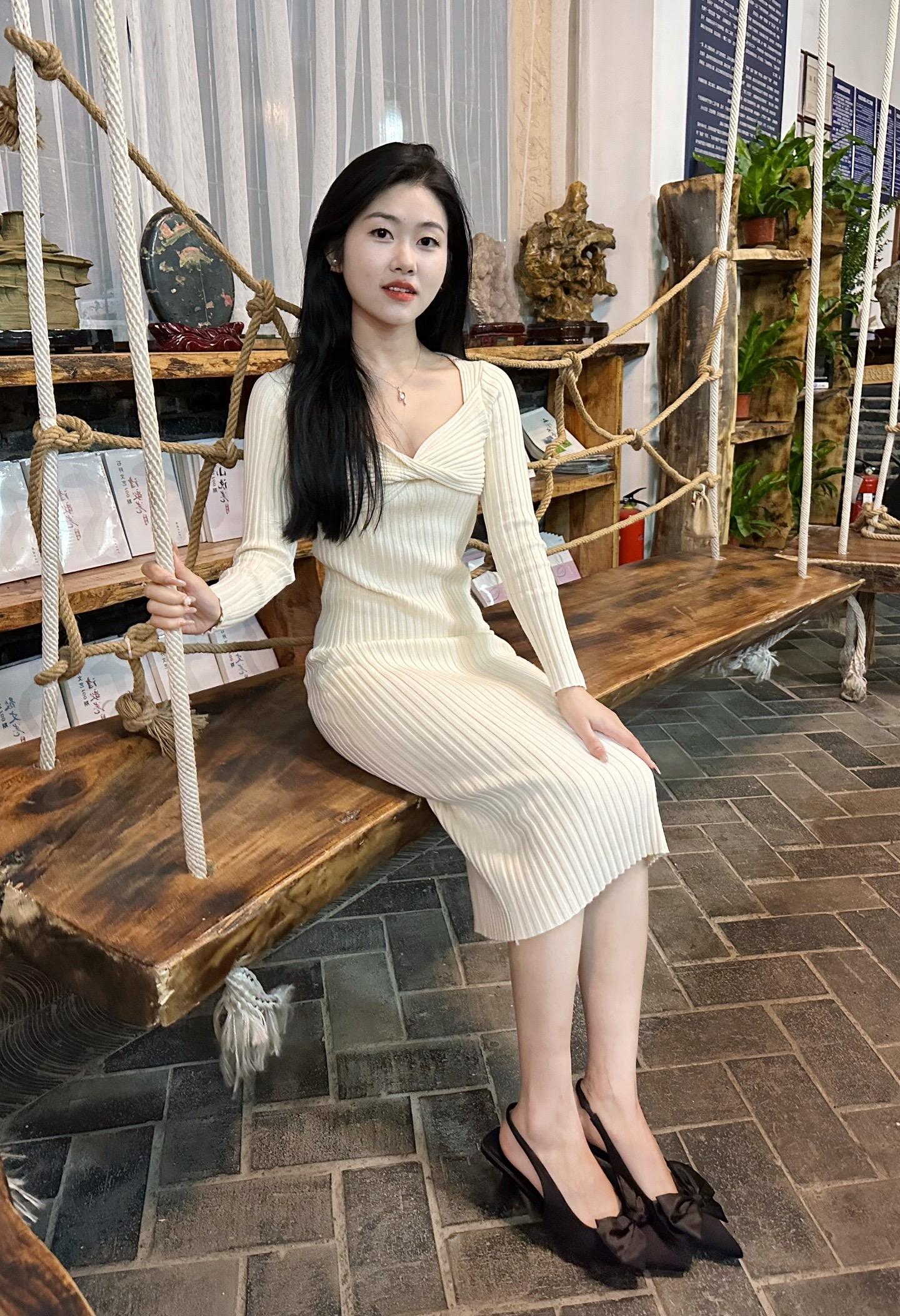 等一个梳三七分的男人出现  我买polo衫给你穿