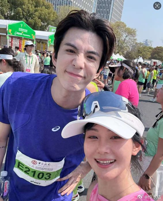 林柏叡原来是苍兰诀里的大黑龙 刷到扬州半马的林柏叡直接入坑，回头查才知道是觞阙本